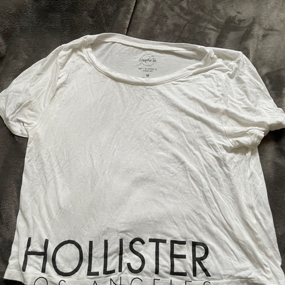 Cropper hollister tee - Picture 1 of 1